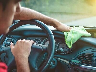 PRODUITS D'ENTRETIEN INTÉRIEUR