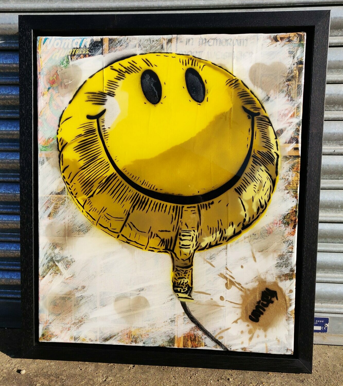 Smiley Face 3d Balloon On Canvas With Float Frame Painted happy smiley face on the belly of pregnant woman. smiley face 3d balloon on canvas with float frame