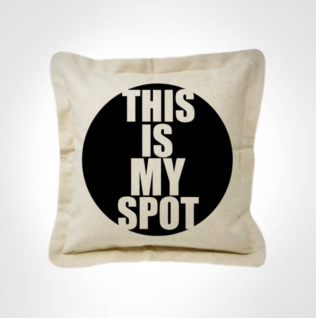 Twisted Pillow - Spot