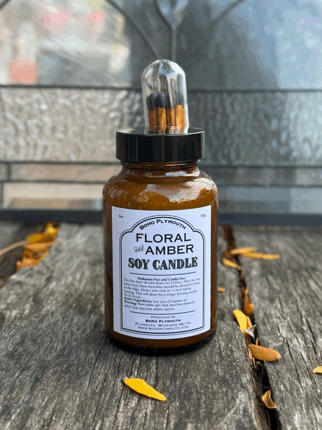 Floral &amp; Amber Candle