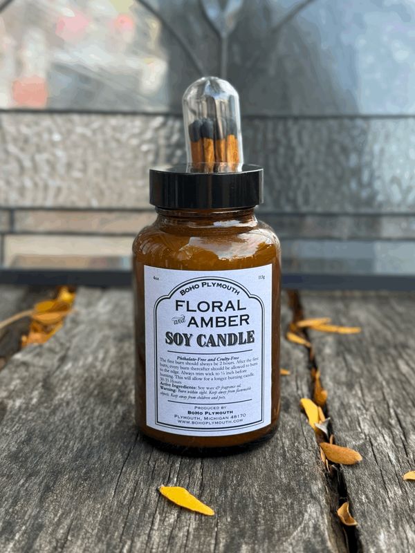 Floral &amp; Amber Candle