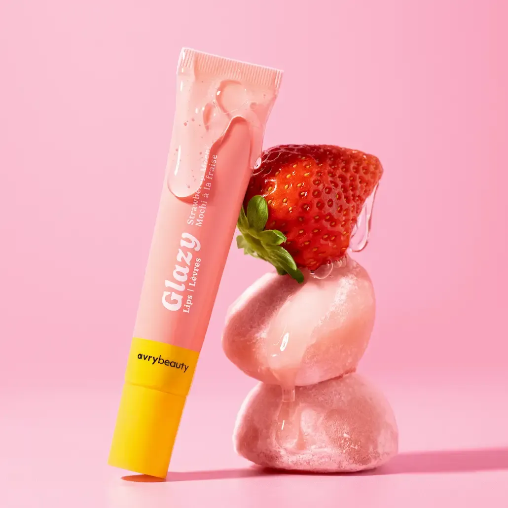 Glazy Lips- Strawberry Mochi