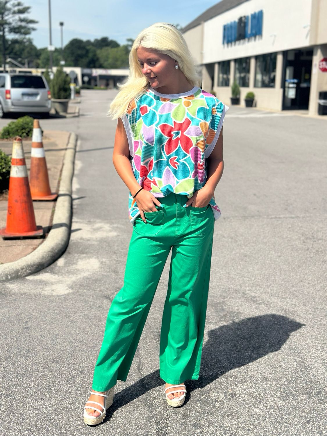 Seeing Green Cropped Pants