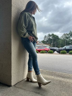 Wanna Betta Butt Skinny Jean