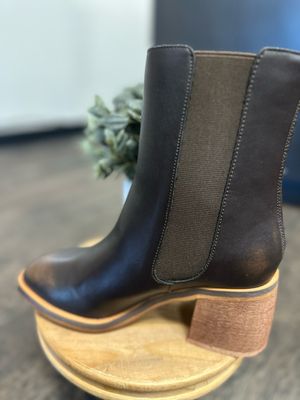 The Espresso Heat Boot