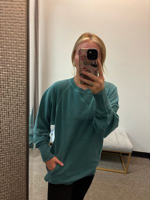 Everyone Scream POCKET Sweatshirts