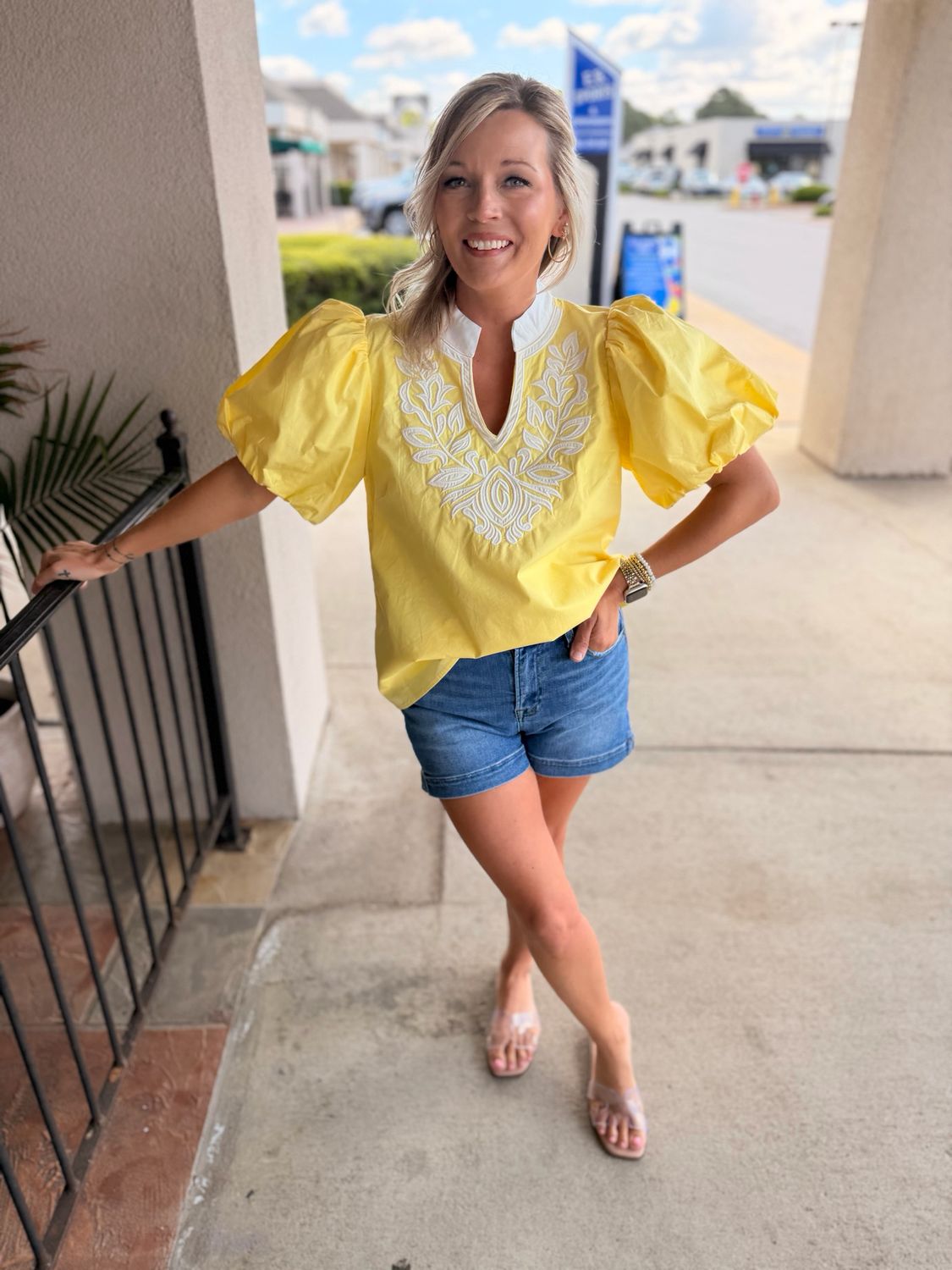 Blooming Daffily Top 