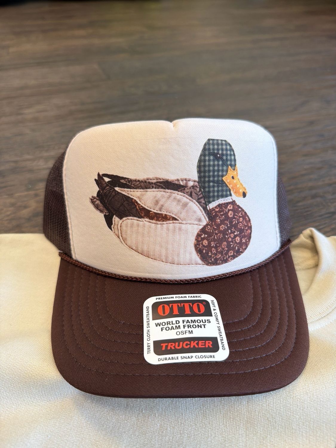 Grannys Faux Patchwork Tucker Hat