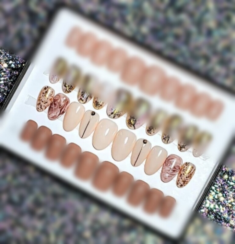 Glowse' Nude 