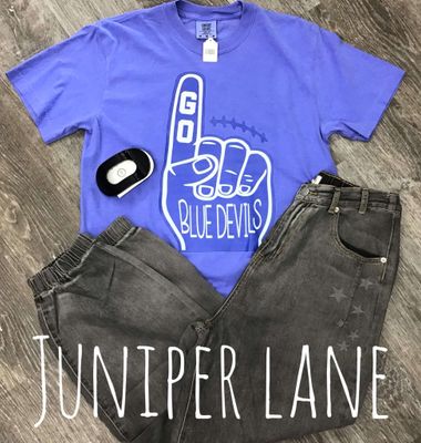 BD Foam Finger Tee