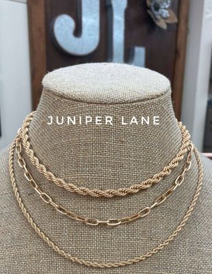 3 Row Chain Neck