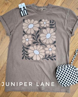 Boho Flowers Tee Boho Flowers Tee