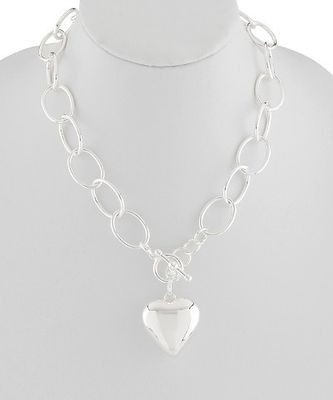 Chunky Heart Neck
