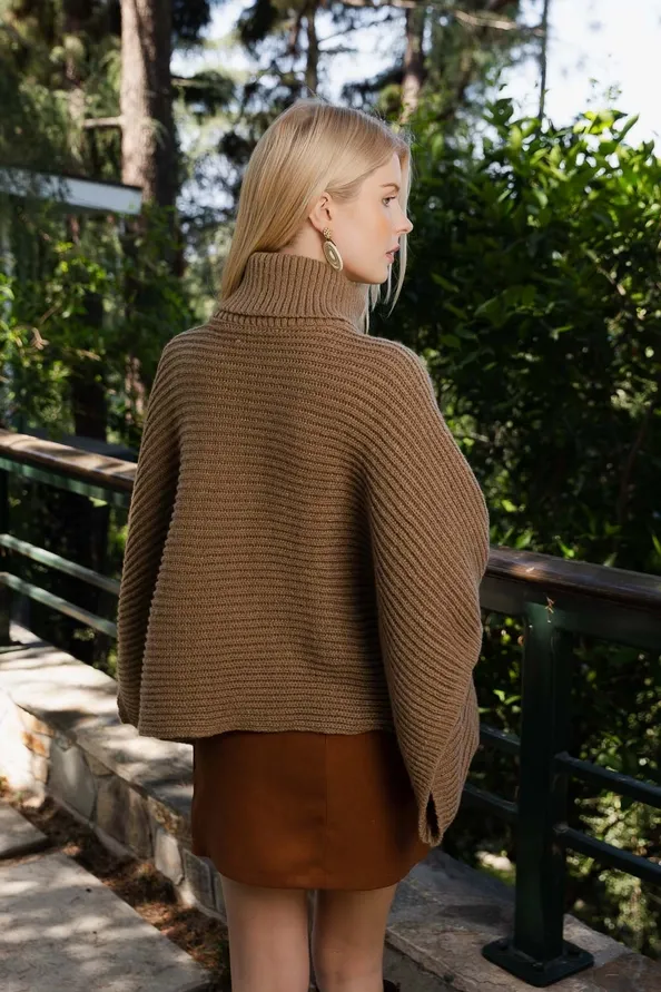 TurtleNeck Poncho TurtleNeck Poncho