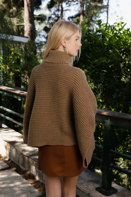 TurtleNeck Poncho TurtleNeck Poncho