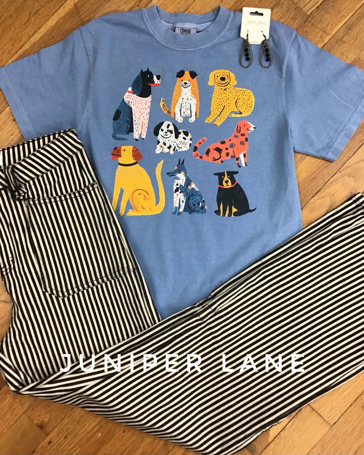 Many Dogs Tee Many Dogs Tee