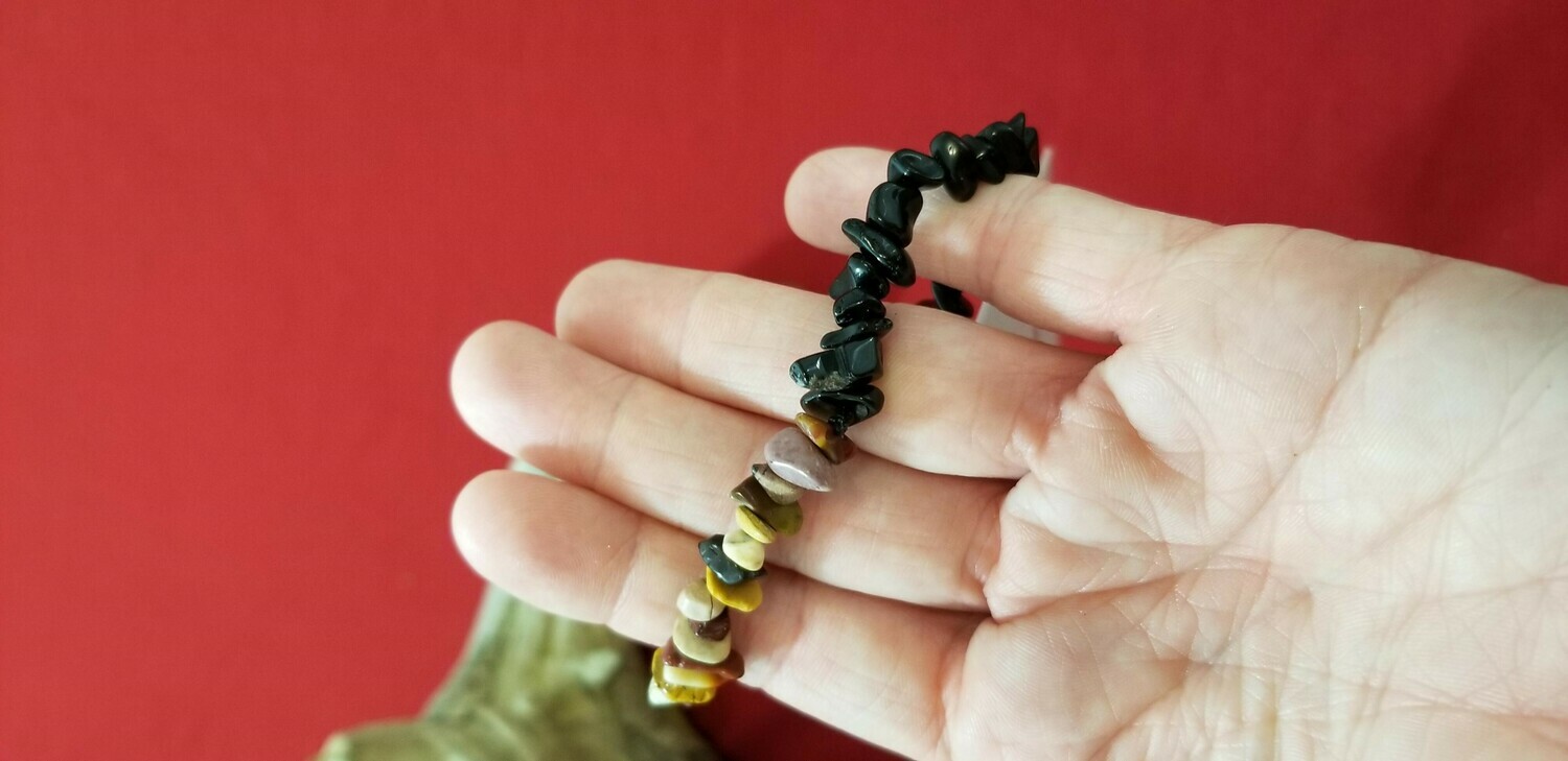 Mookaite and Black Obsidian Bracelett 8 inch Great for clearing the mind for meditation