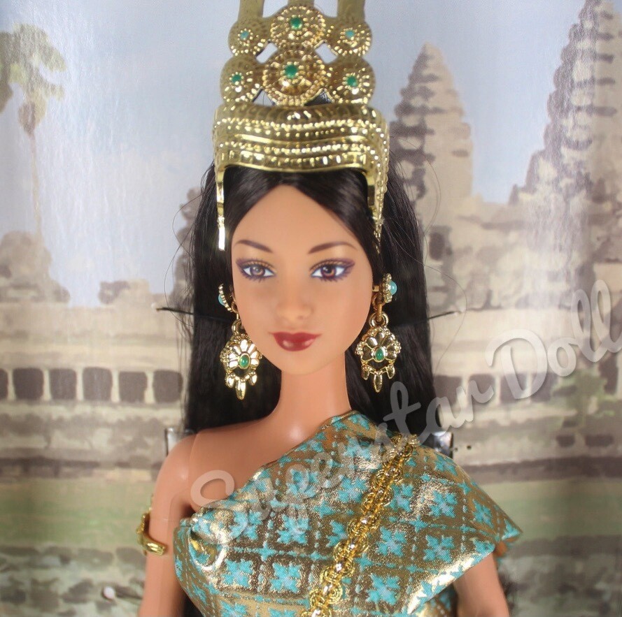 2002 Princess of South Africa Barbie Doll from the Dolls of the World Collection
