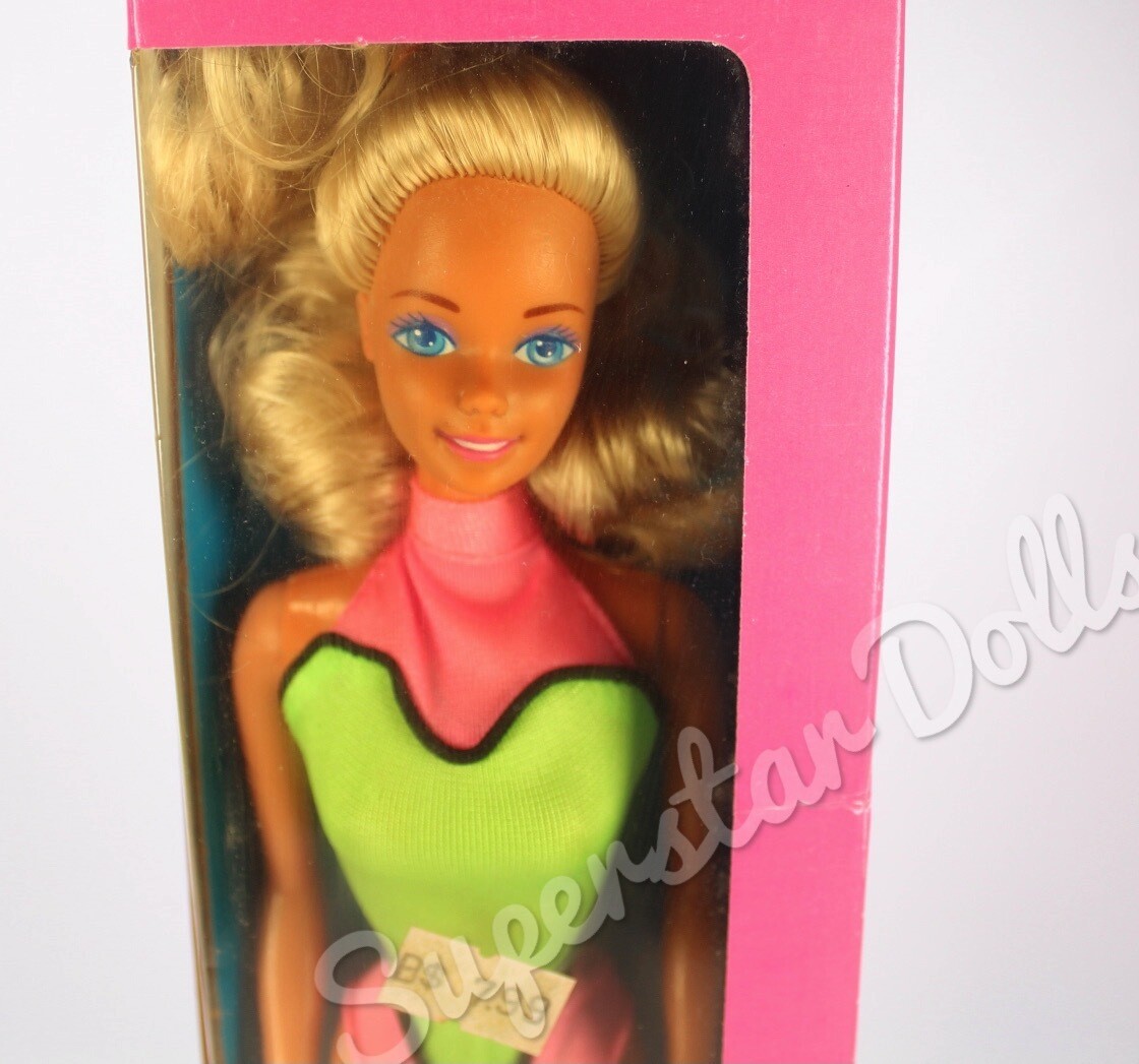 1989 Gold Coast Barbie Doll