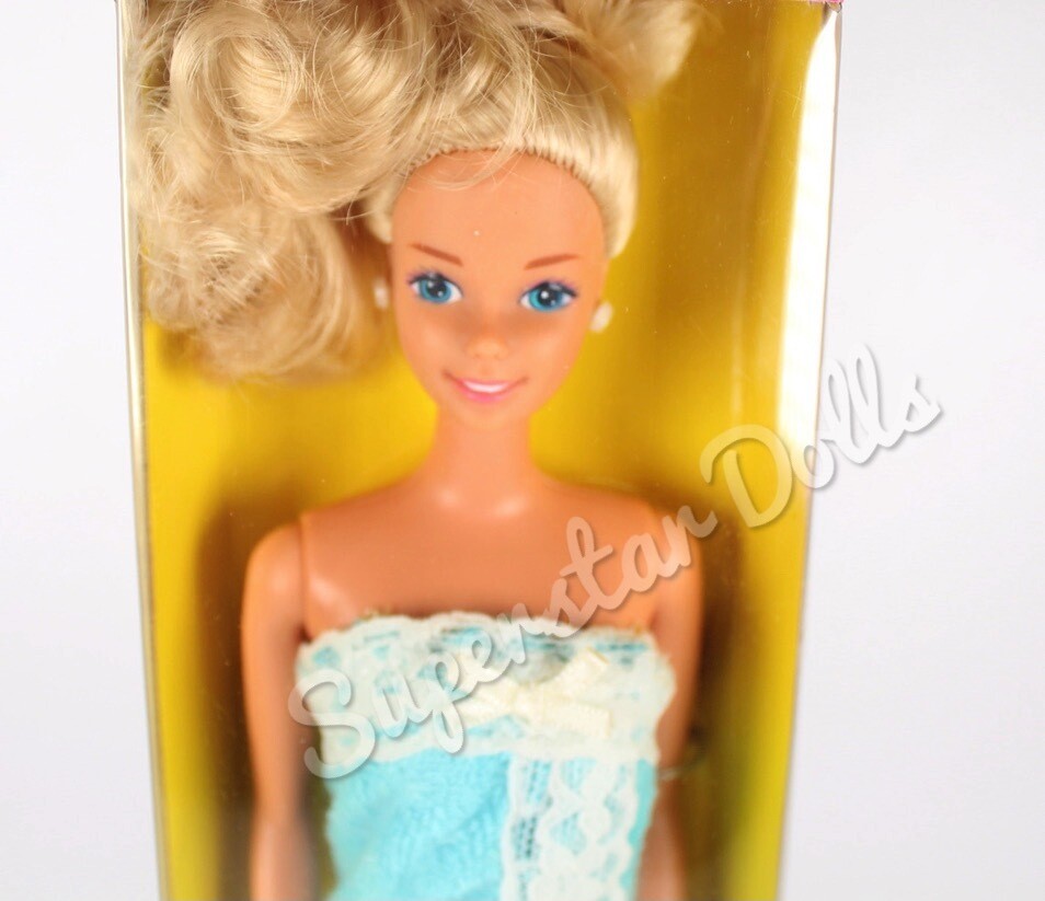 1992 Fun-To-Dress Barbie Doll