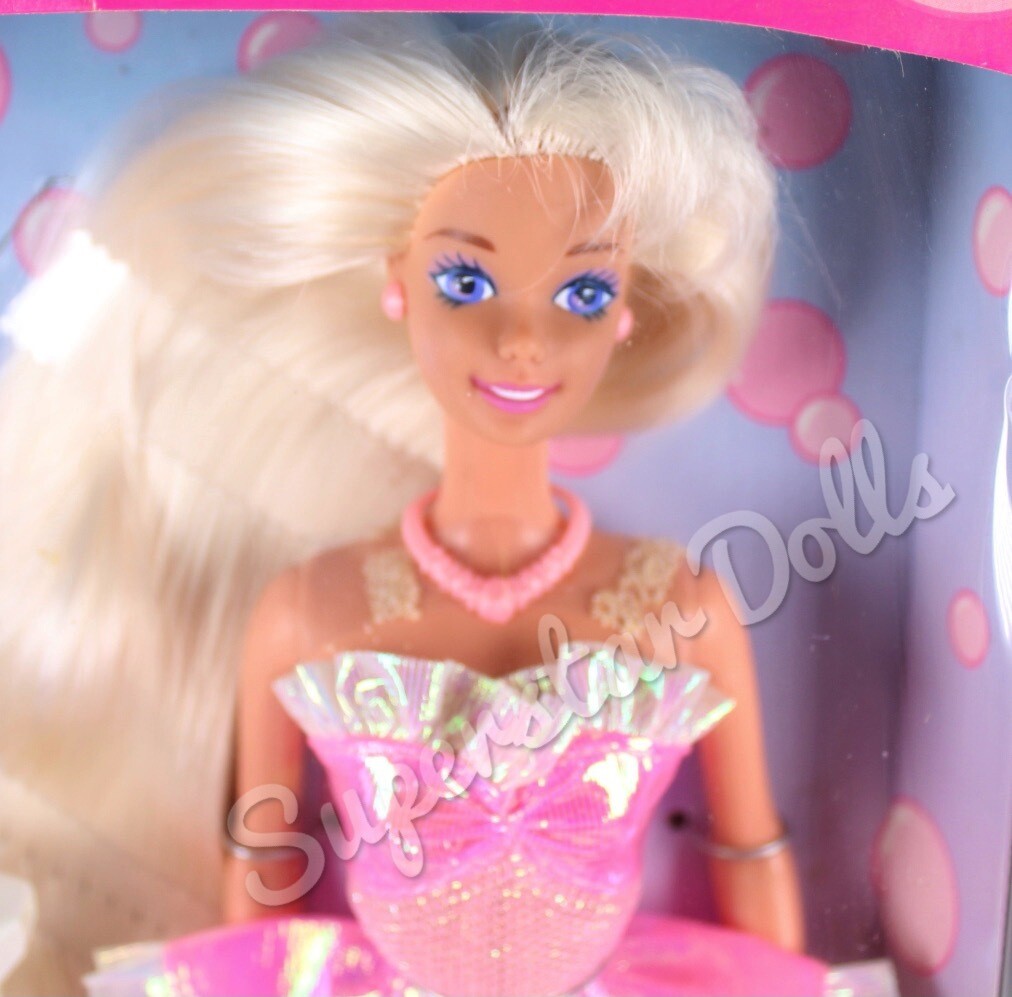1995 Foam'n Color Barbie Doll (Pink)