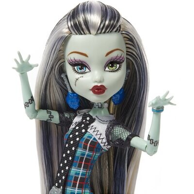 2022 Monster High Frankie Stein Reproduction Doll PRE-ORDER