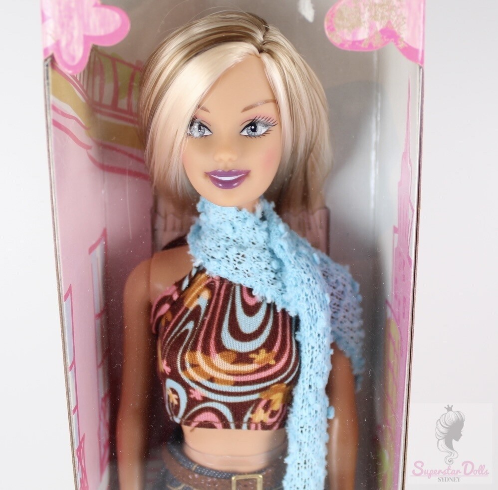 2004 City Style Barbie Doll