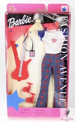 2002 Fashion Avenue Barbie Doll Fashion Set #56650