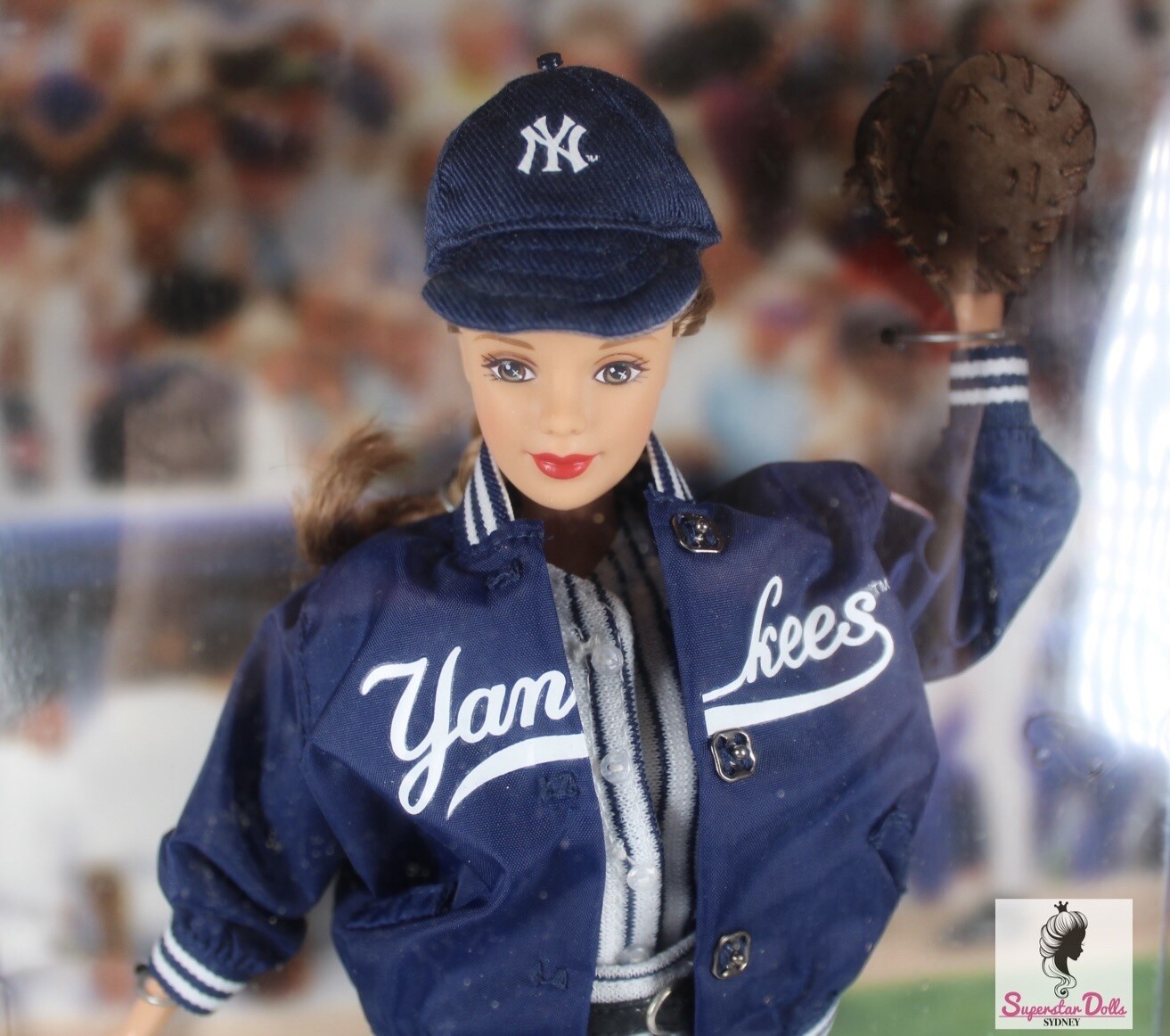1999 Collector Edition: New York Yankees Barbie Doll