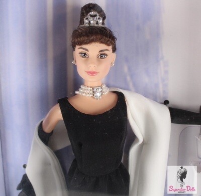 1998 Classic Edition: Audrey Hepburn Breakfast at Tiffany's Barbie Doll