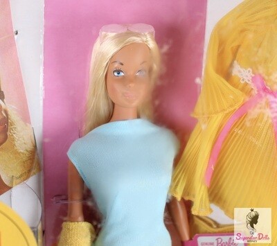 2008 My Favourite Barbie: "1971 Malibu Barbie" Doll Gift Set