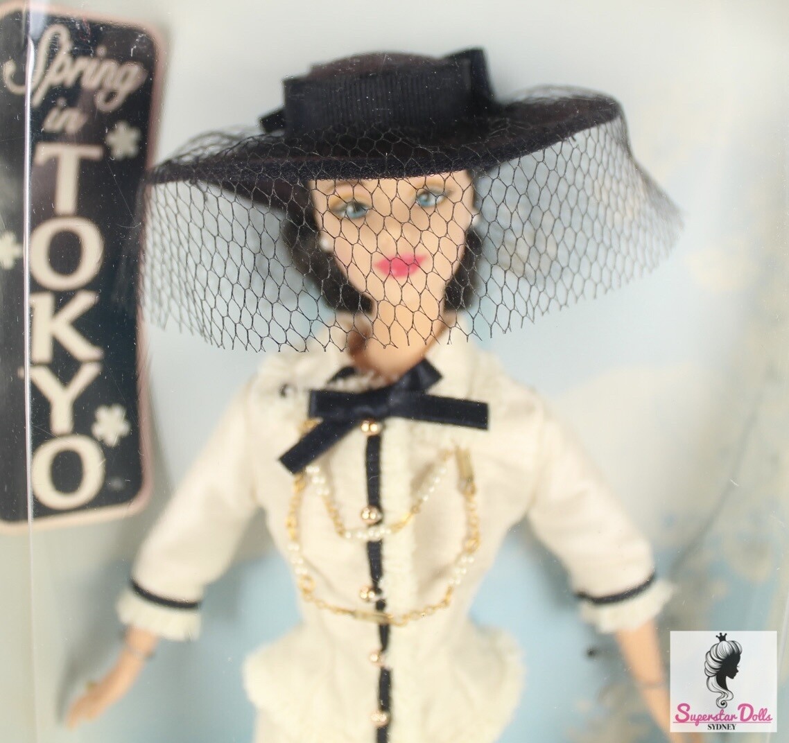 1998 Collector Edition: &quot;Spring In Tokyo&quot; Barbie Doll from the City Seasons Collection
