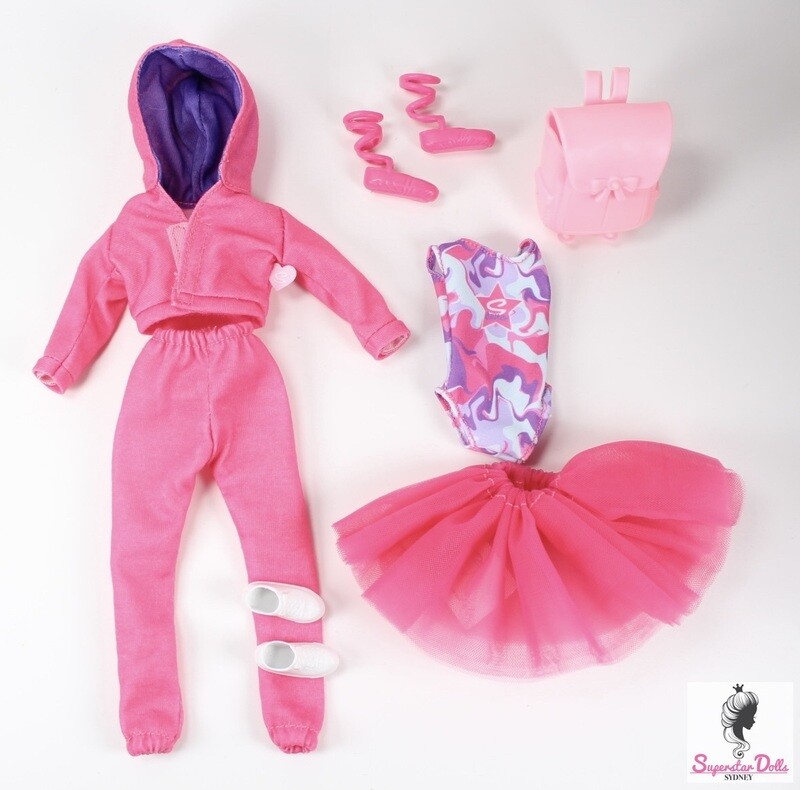 2022 Dance Star Deluxe Sindy Doll Playset