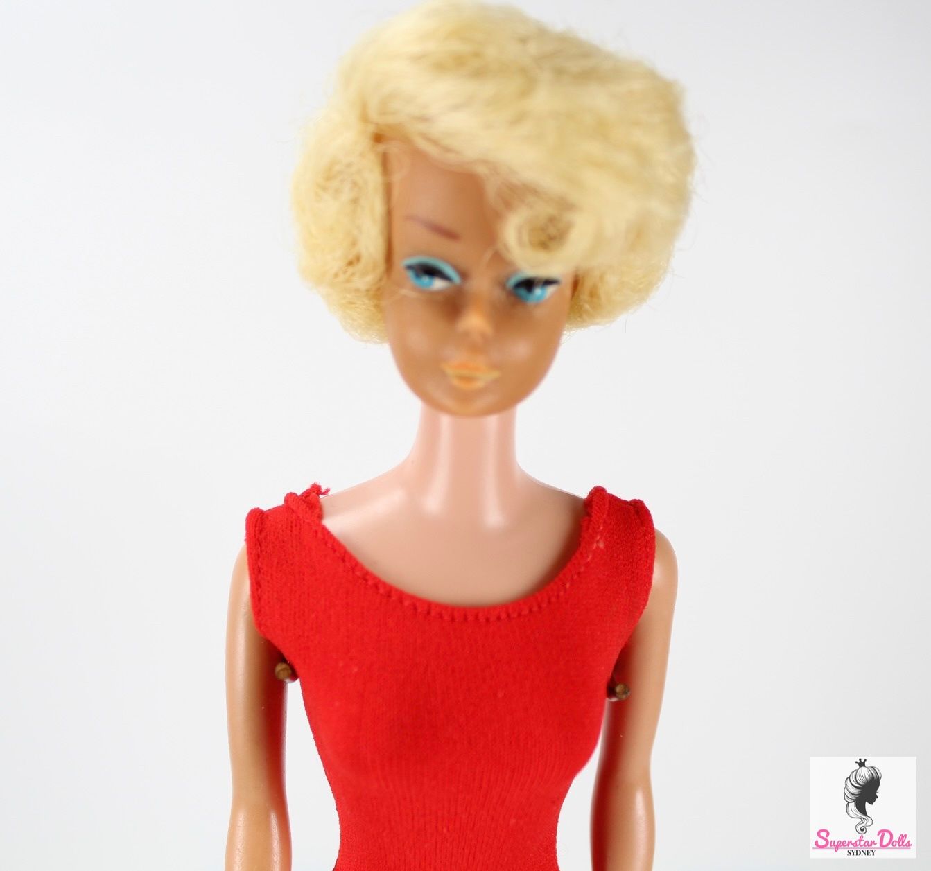 Vintage 1962 Platinum Blonde Side-Part Bubble-Cut Barbie Doll