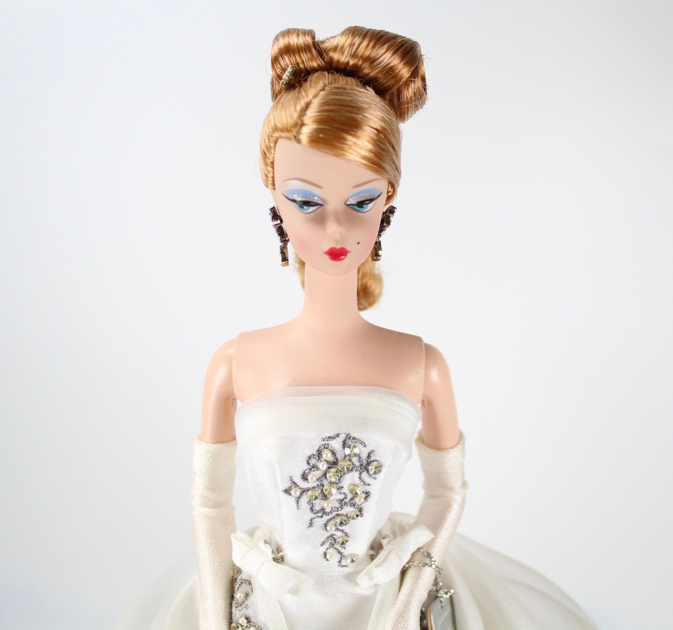 2003 Gold Label: &quot;Joyeux&quot; Silkstone DE-BOXED Barbie Doll From The Barbie Fashion Model Collection