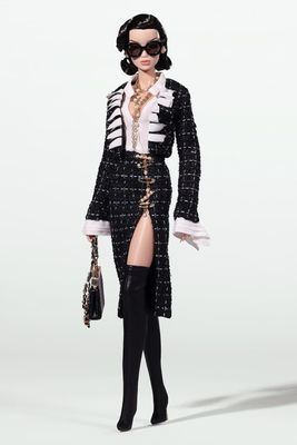 2024 Integrity Toys: &quot;Redefined Luxury&quot; Kyori Sato Doll LOOK 2 FASHION ONLY