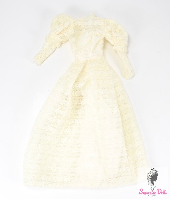 1978 &quot;Beautiful Bride&quot; Barbie Doll Gown