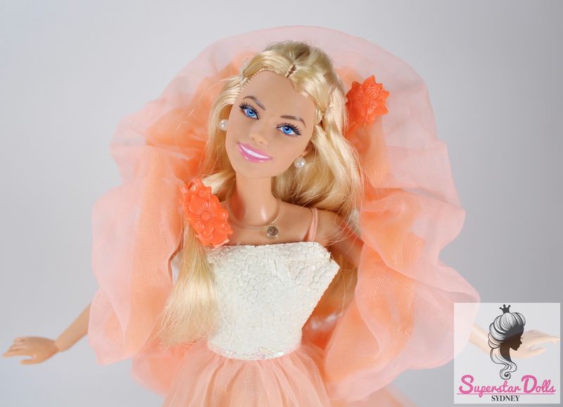 OOAK Margot Robbie as 1985 &quot;Peaches &#39;n Cream&quot; Barbie Doll