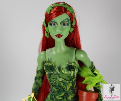 2024 Gold Label: &quot;Poison Ivy&quot; DE-BOXED Barbie Doll
