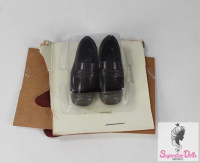 Shoes &amp; Socks For Silkstone Ken Barbie Doll