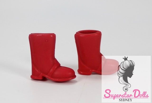 Vintage 1960&#39;s MOD Era Barbie Doll Squishy Boots