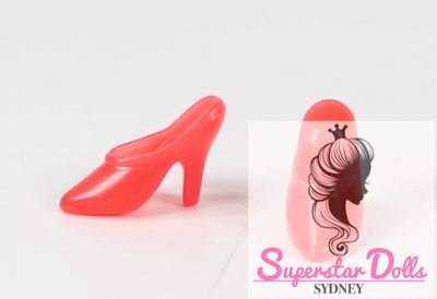 Vintage 1960&#39;s Hong Kong Clone Barbie Doll Closed Toe Heeled Shoes