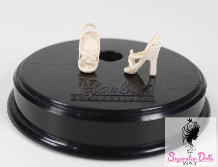 Vintage 1960&#39;s Hong Kong Clone Barbie Doll Open Toe Heeled Shoes