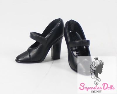 Vintage 90&#39;s Era Genuine Mattel Barbie Closed Toe Heeled Shoes