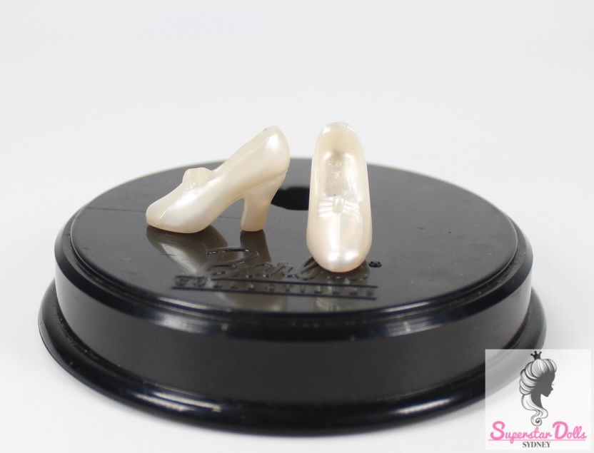 Vintage 90&#39;s Era Genuine Mattel Barbie Closed Toe Heeled Shoes