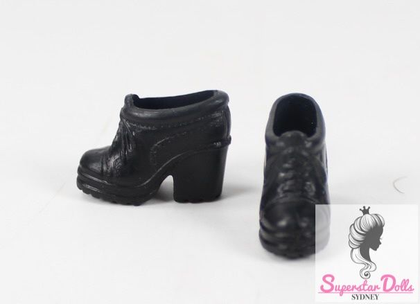 Vintage 90&#39;s Era Genuine Mattel Barbie Doll Heeled Boots