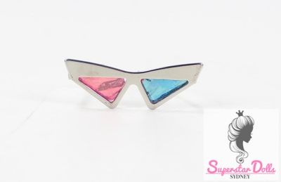 2019 Integrity Toys: &quot;Retro Dimensional&quot; Vanessa Sunglasses