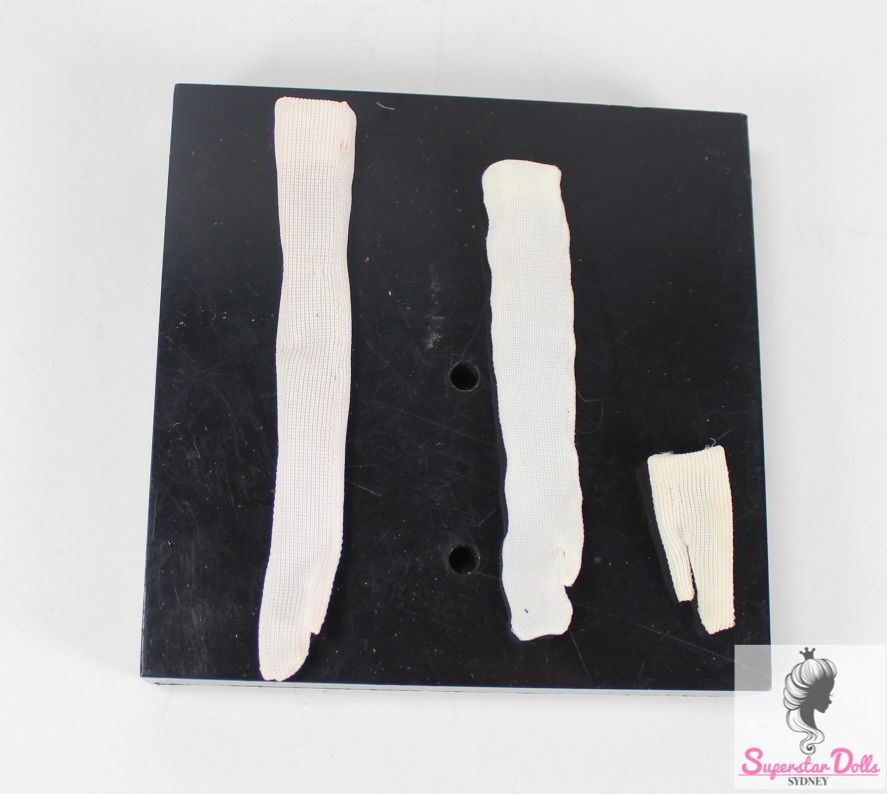 Vintage Barbie Doll Glove Set