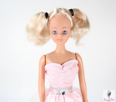 Vintage 80&#39;s Era Totsy &quot;Ms Flair&quot; Clone Barbie Doll