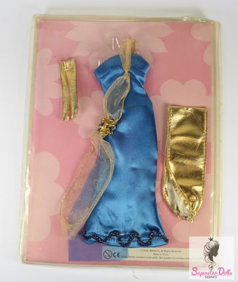 2000&#39;s Era &quot;Discover The World With Barbie: Senegal&quot; Fashion Set